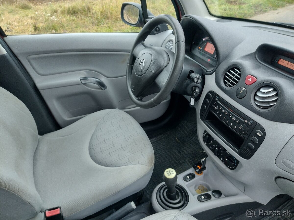 Citroen C3 rok 2004 Nová STK-EK - 9