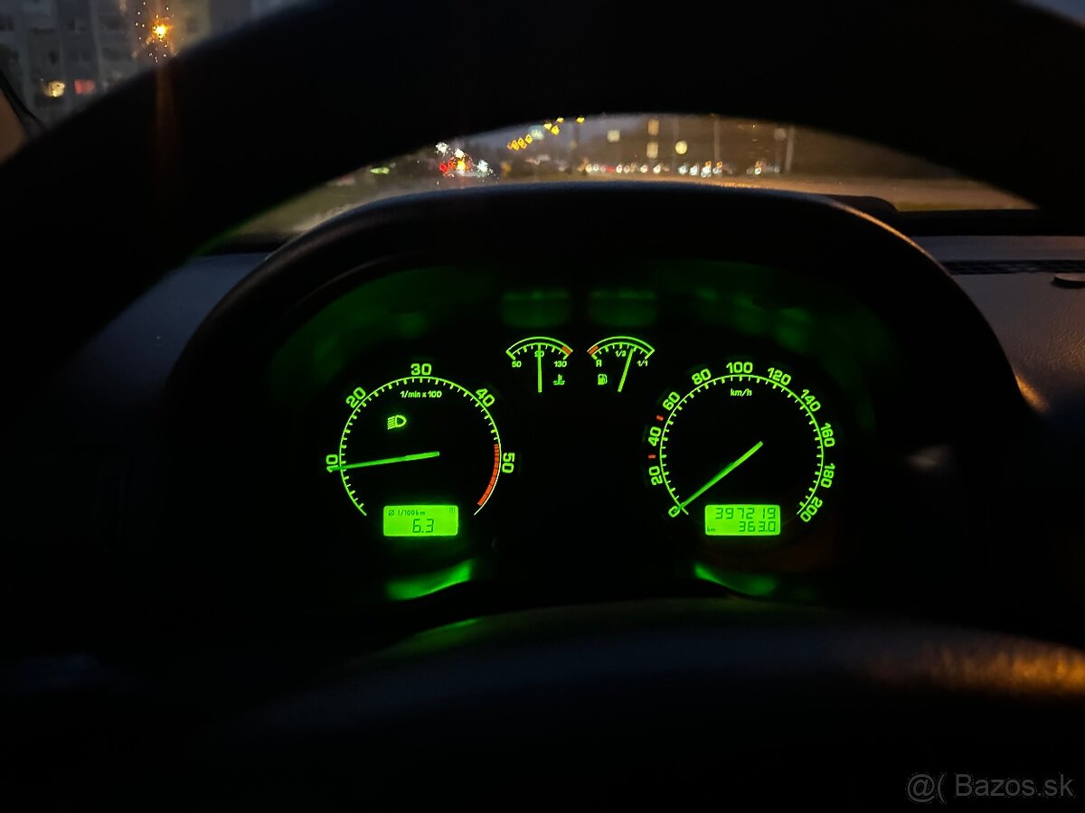 Škoda Octavia I Sedan 1.9 SDI 50KW 2001 - 9