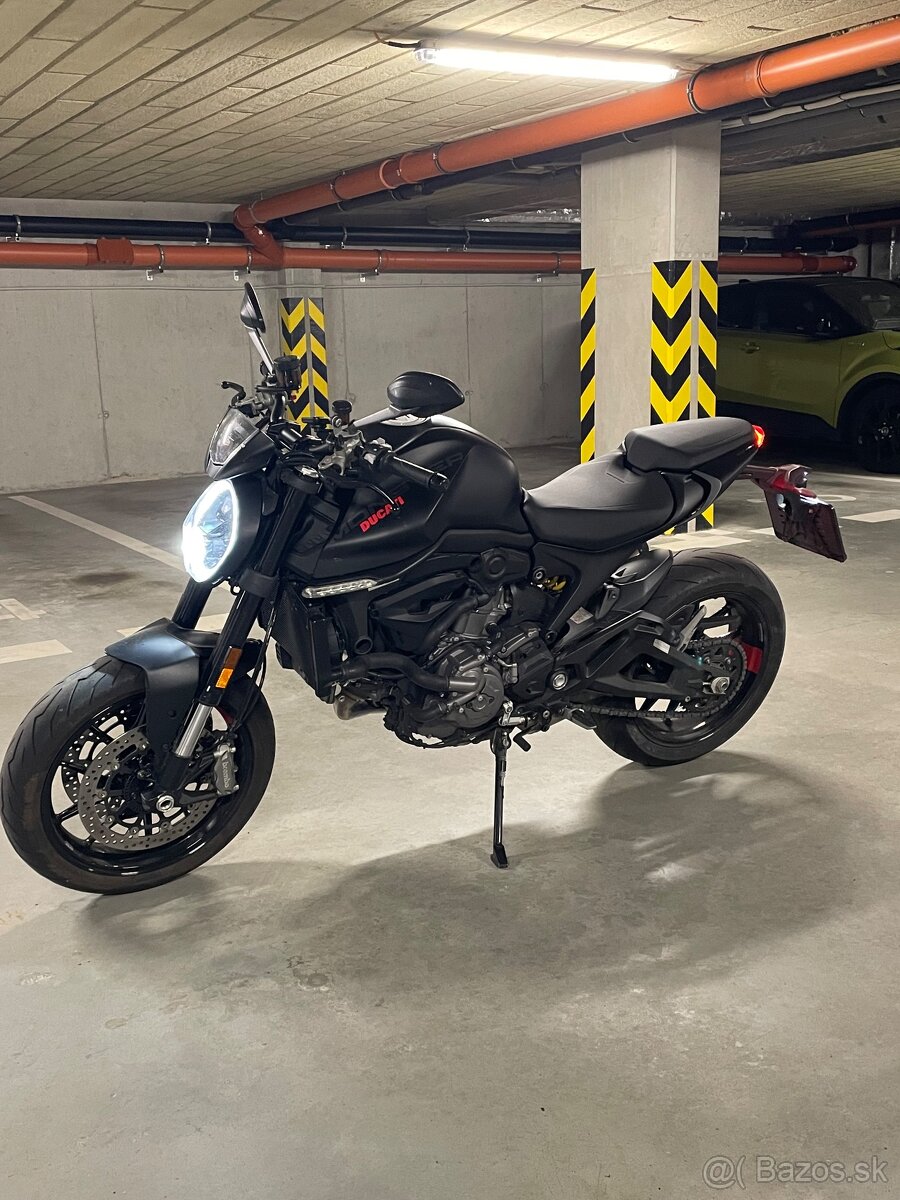 Ducati Monster Plus 937 - 9