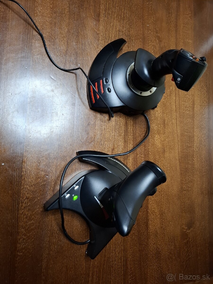 Joystick Thrustmaster T.Flight Hotas X - 9
