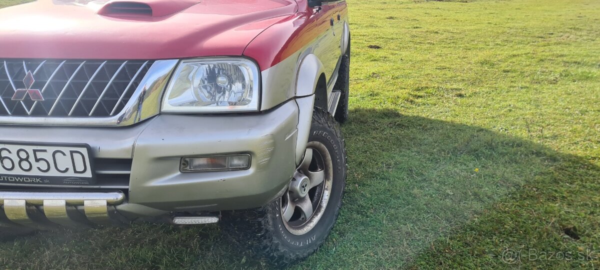 Mitsubishi L200 2.5 TD 4X4 UZÁVIERKA - 9