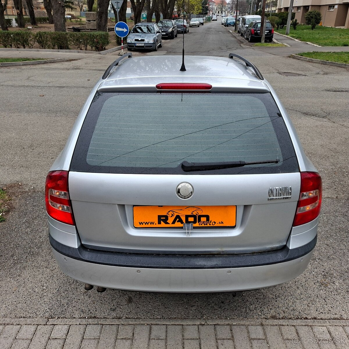 Škoda Octavia Combi 1.9 TDI Elegance 77 KW diesel - 9