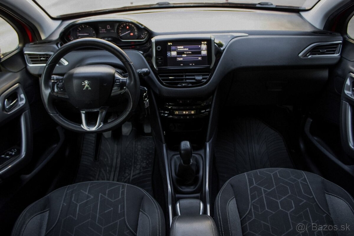 Peugeot 2008 Puretech 81kW MT/5 - 9