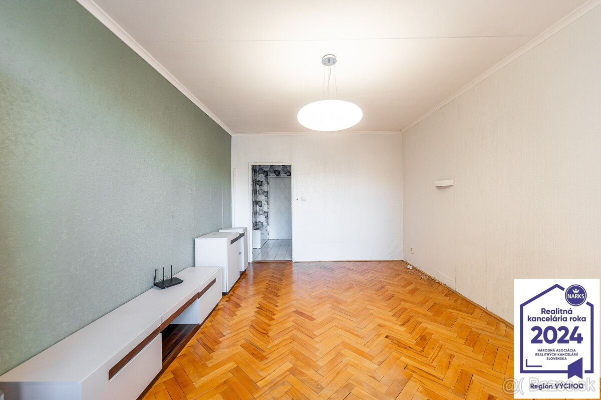 3 izbový byt s loggiou, Košice, Dargovská ulica - 9