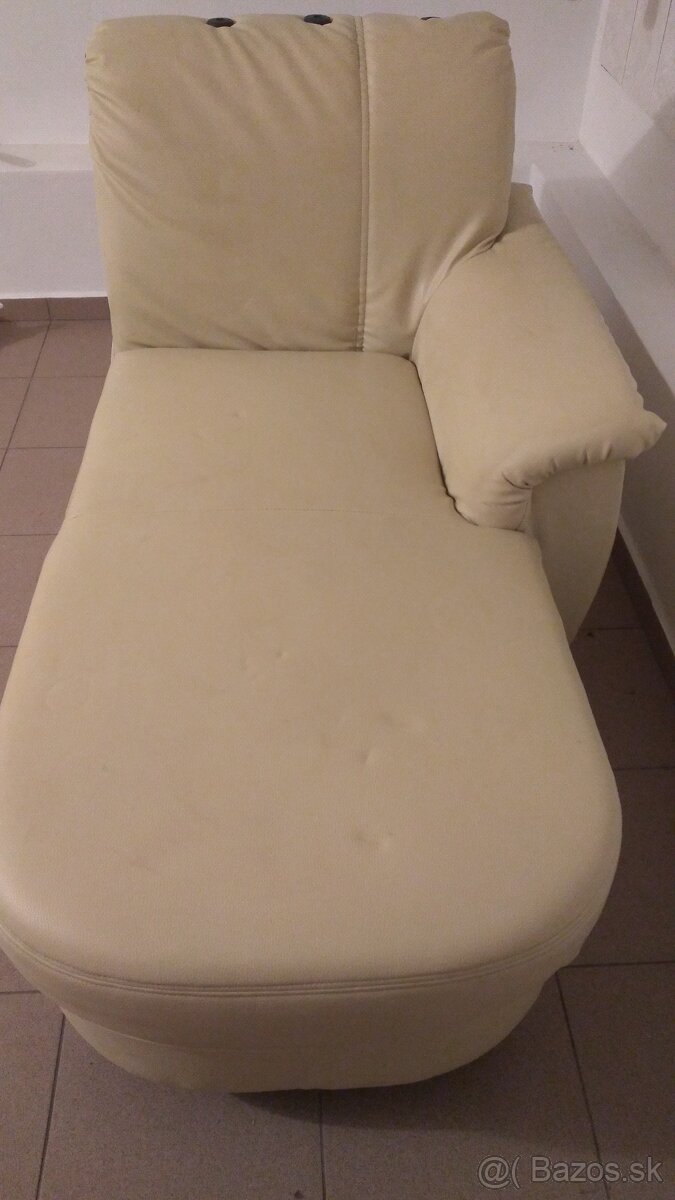 Predám časť z gauča,6 ks stoličiek,rebrík,odpeňovač protipen - 9