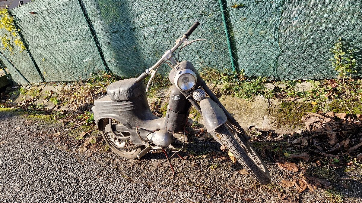 Jawa Pionier typ 555 - čierna farba - 9