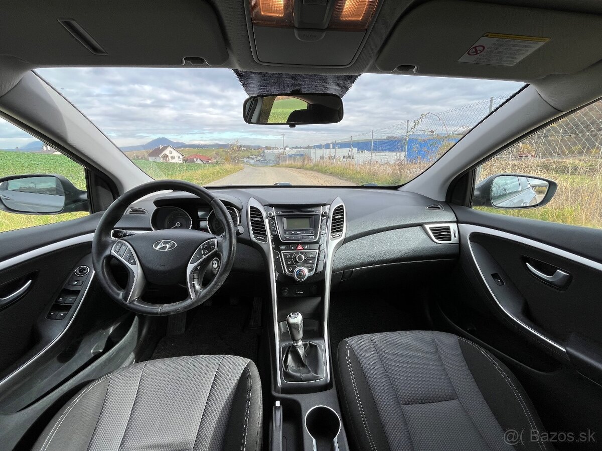 Hyundai I30 1.6crdi diesel - 9