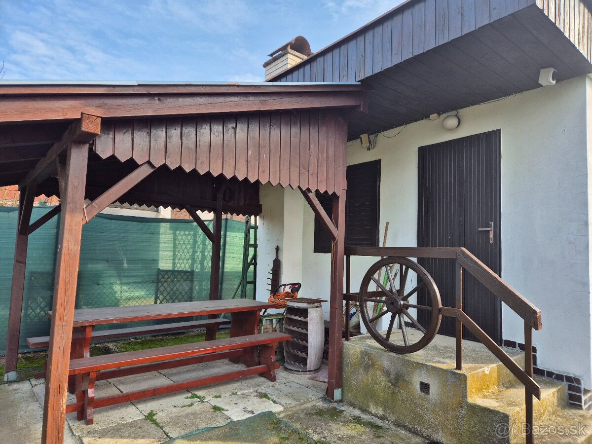 Chata na predaj v Nových Zámkoch. - 9