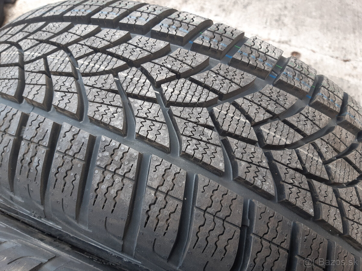 205/60 R16 -nové zimné Run Flat - 9