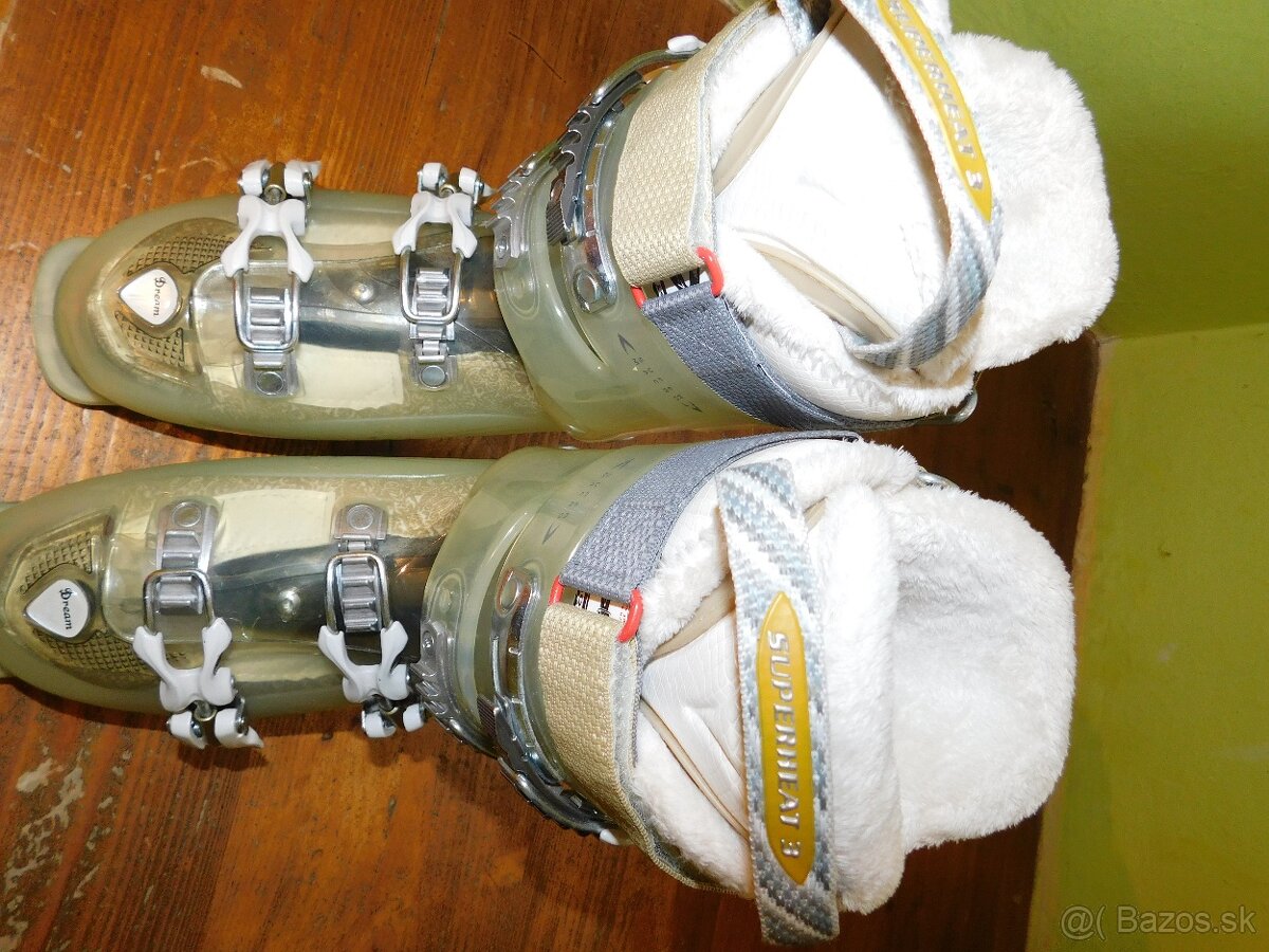 Head č-42 woman Dream - 9