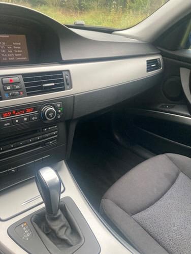 Rozpredam bmw e91 320d 130kw - 9