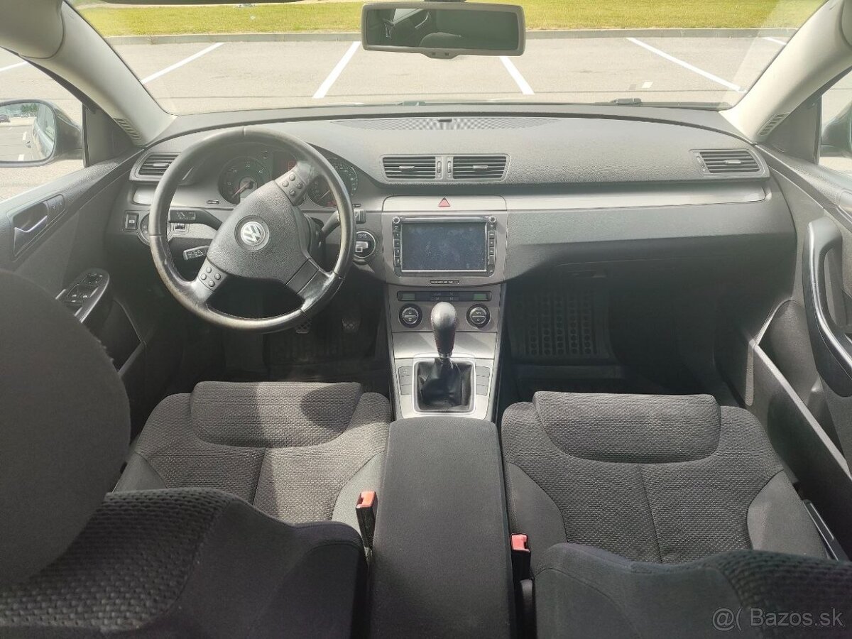 Predám Volkswagen Passat B6 Variant 1.9 TDI BLS - 9