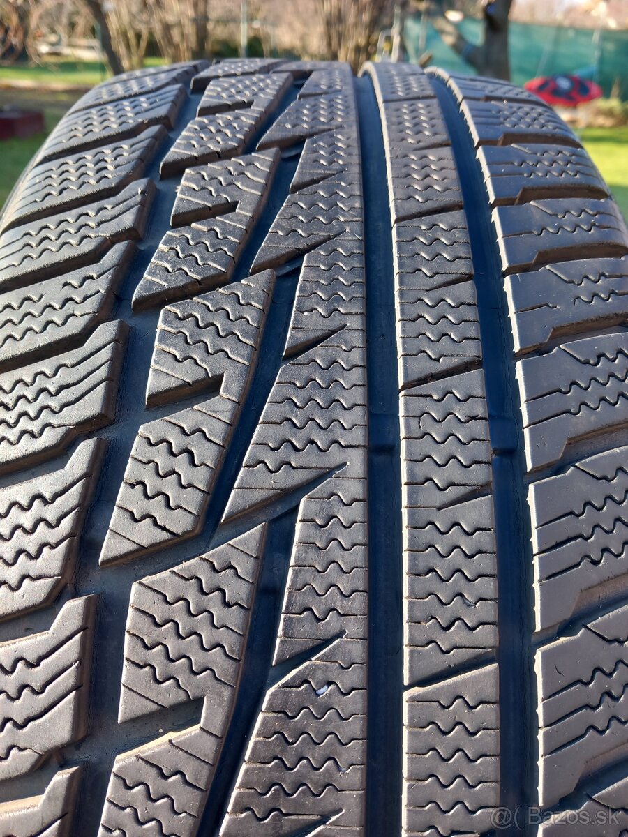 215/45 r16 zimne pneumatiky - 9