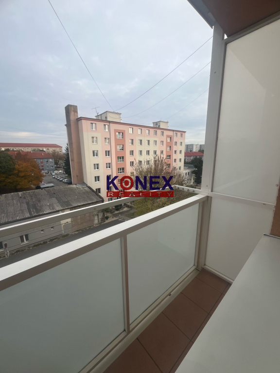 NA PREDAJ – 3-izbový byt Trebišov - 9