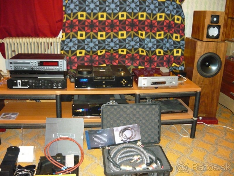 HIGH END 1m dlhý USB kábel 2.0 A-B:, PAD - 9