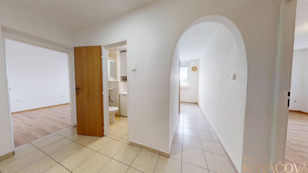 Na prenájom 2 izbový byt, Dežerice - 9