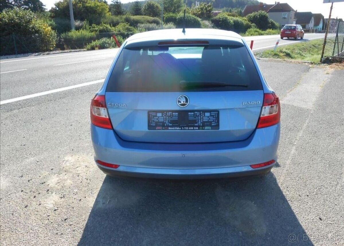 Škoda Rapid 1,2 77 kW SPACEBACK Serviska benzín - 9