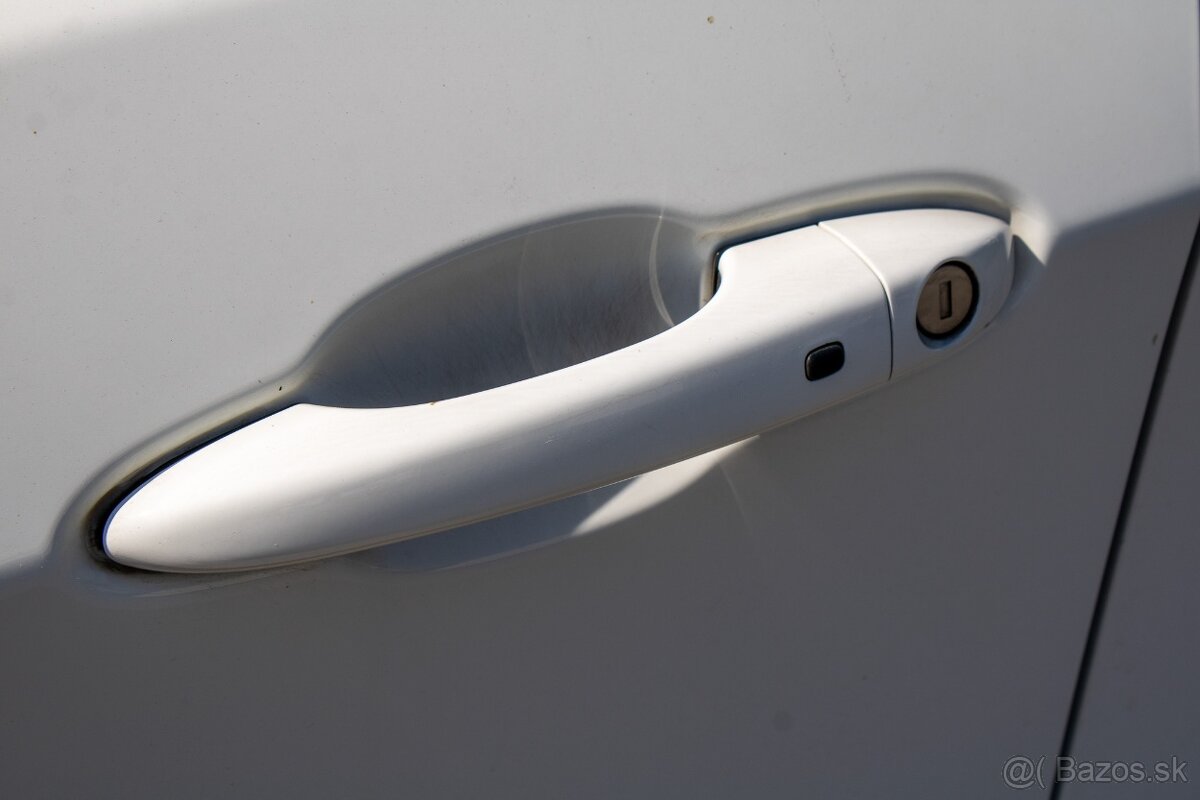 Jeep Compass 1.3 TURBO Night Eagle možný odpočet DPH - 9