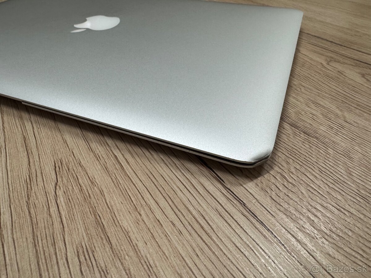 Predám MacBook Air 13" 2017 - 9