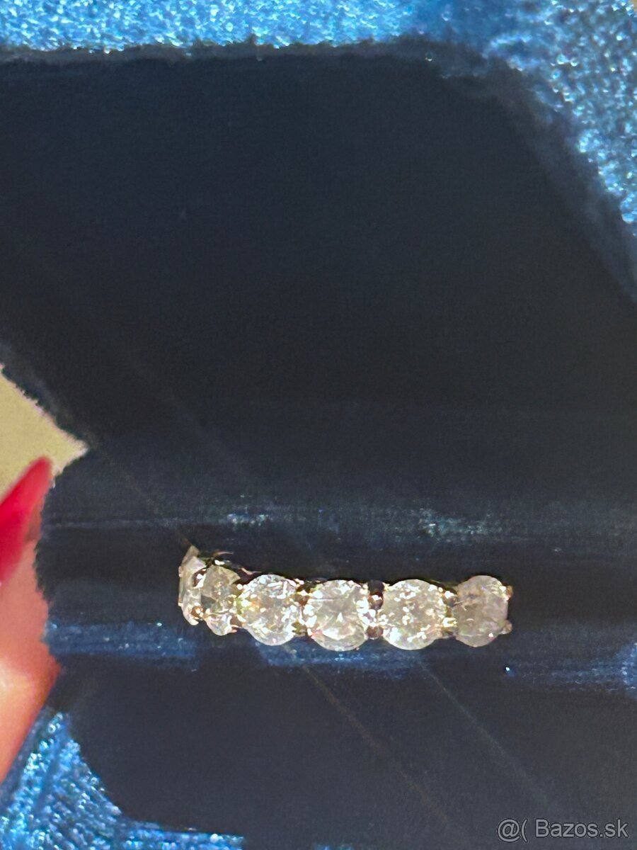 Diamantový prsteň 2 karáty - 9