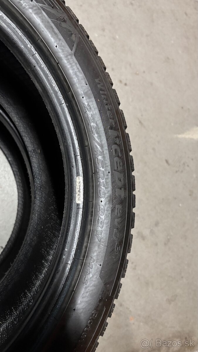 235/45 R18 zimné hankook 2 kusy - 9
