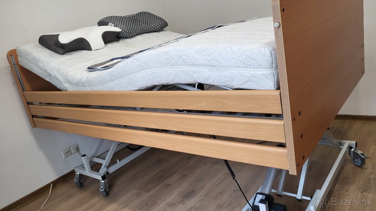 Elektrická polohovacia posteľ s matracom 140x220cm do 350kg - 9