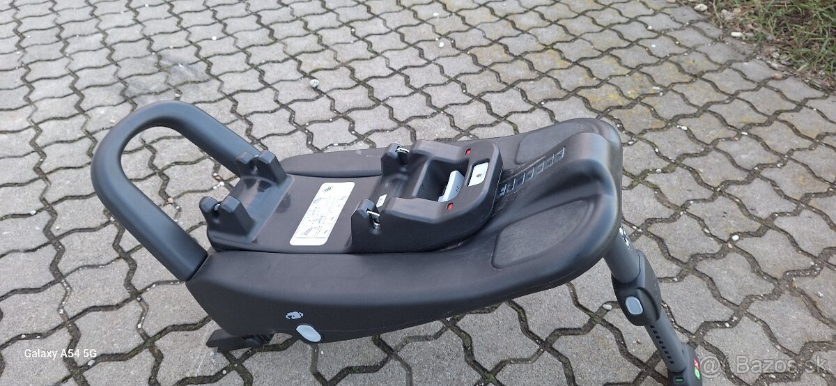 Joie isofix - 9