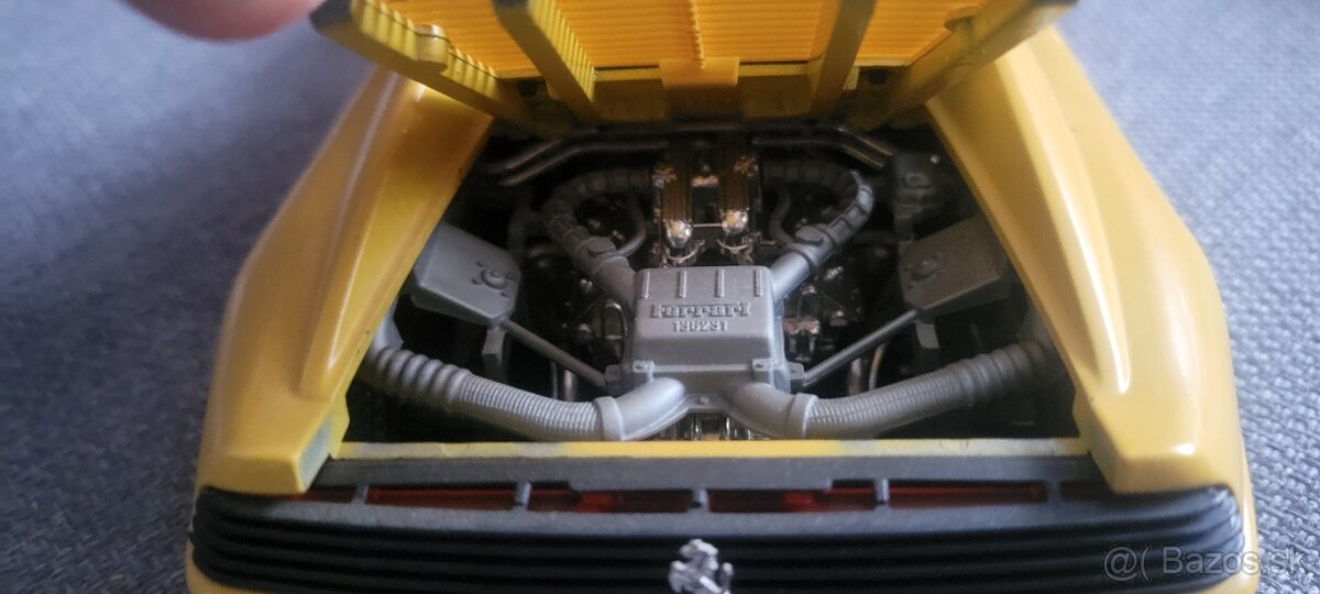 Predam modely Ferrari 1:18 Bburago - 9