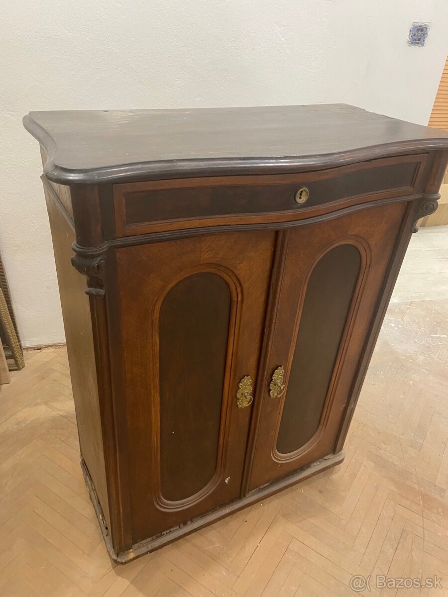 Starožitna skrinka - 9