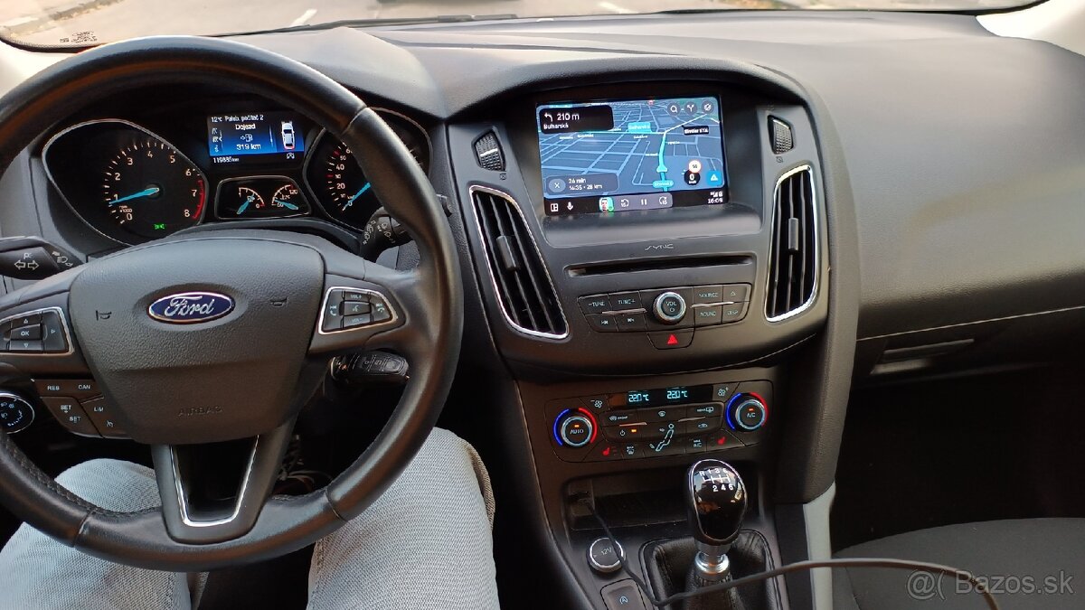 Ford FOCUS 1.0 EB - 9