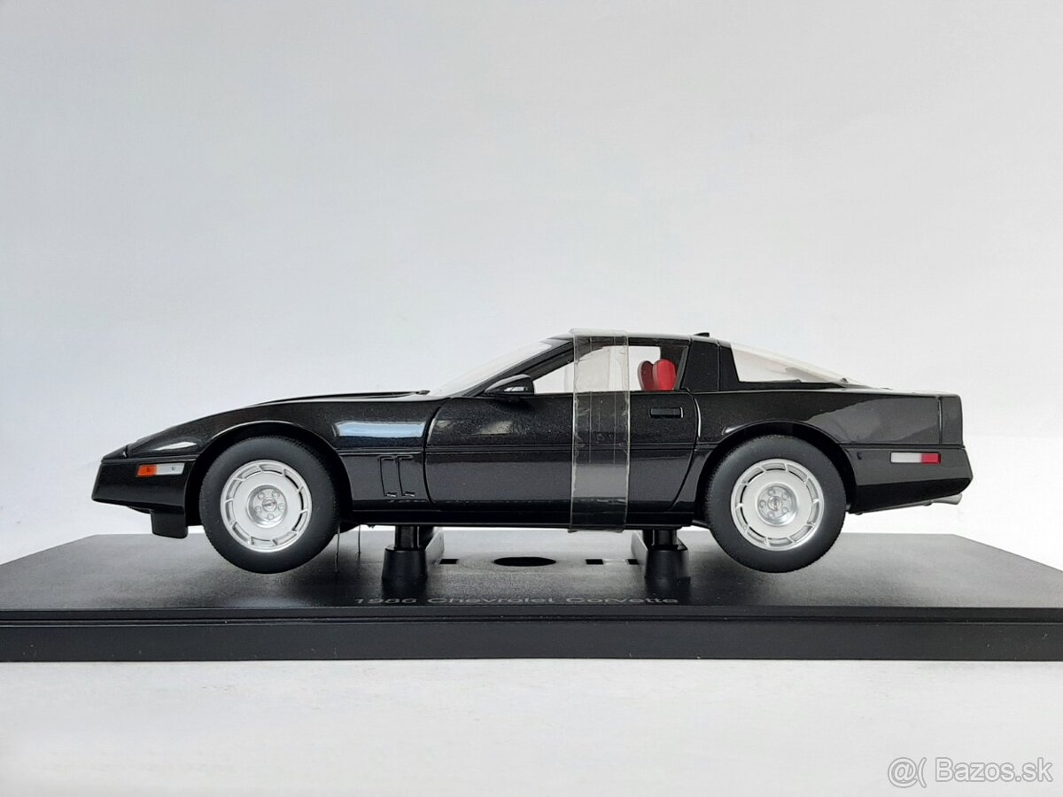 1:18 - Chevrolet Corvette / C4 (1986) - AUTOart - 1:18 - 9