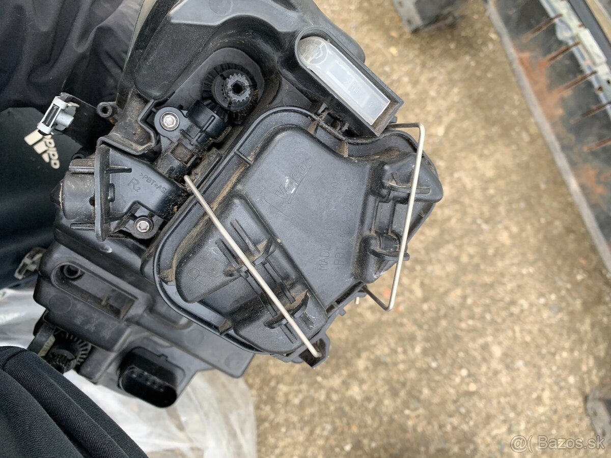 predni svetlo svetla vw polo 6r prave leve 09-14 - 9