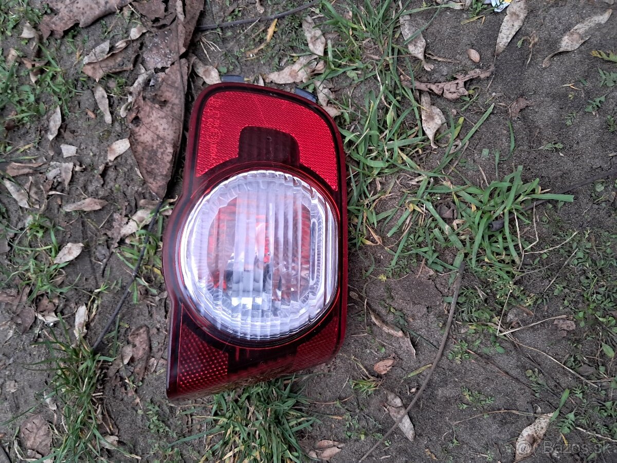 Predám diely citroen c3 picasso 1.4vti 70kw - 9