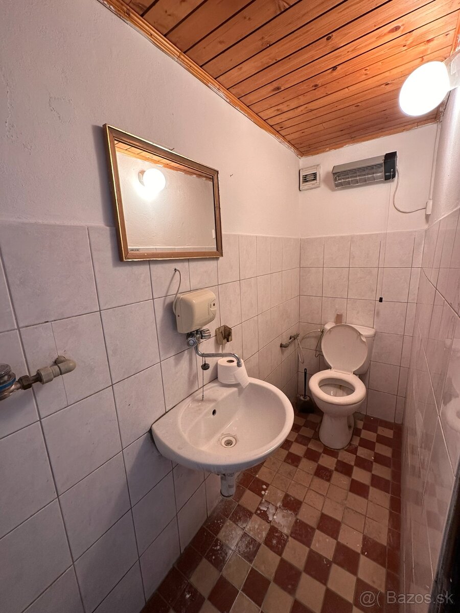 Prenájom skladovo-výrobných priestorov (136m2),blízko centra - 9