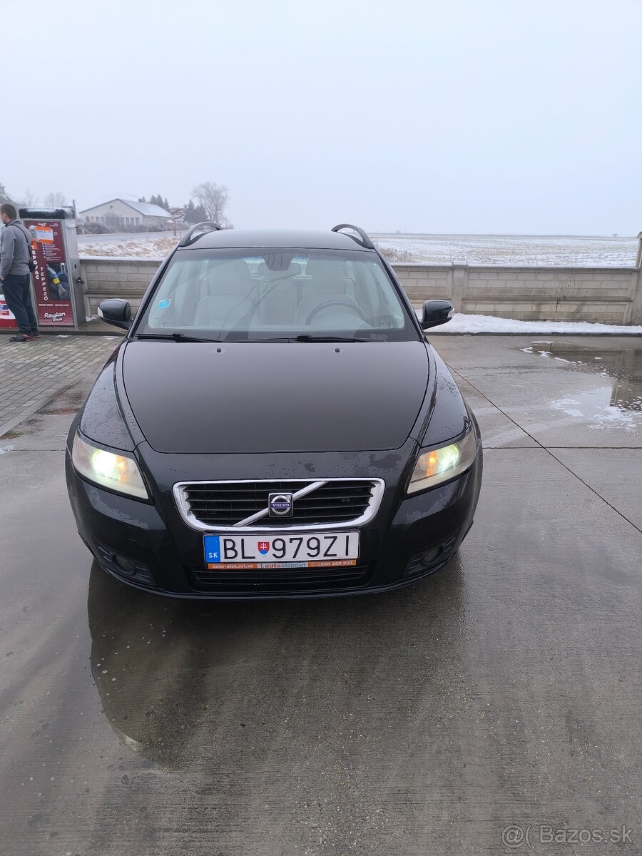 Volvo V50 - 9