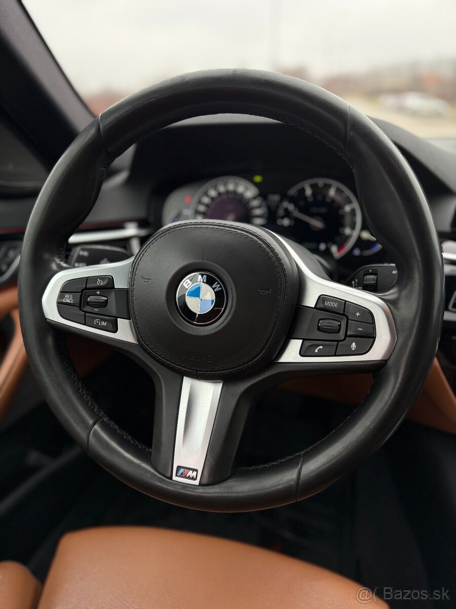 BMW 520d X-Drive Sk auto - 9