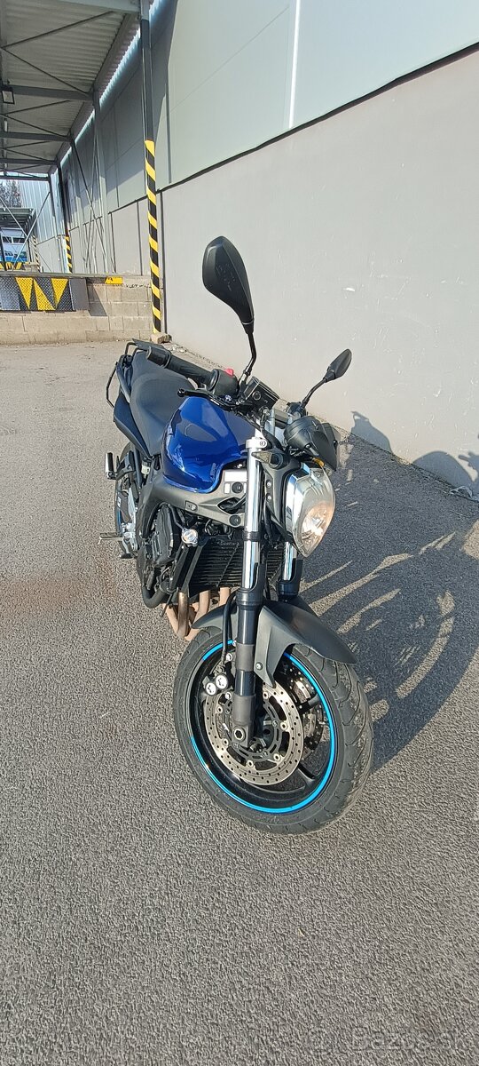 Yamaha fz6 - 9