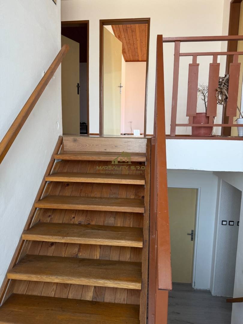 NA PREDAJ 5izbový rodinný dom v obci Plavecký Štvrtok - 9