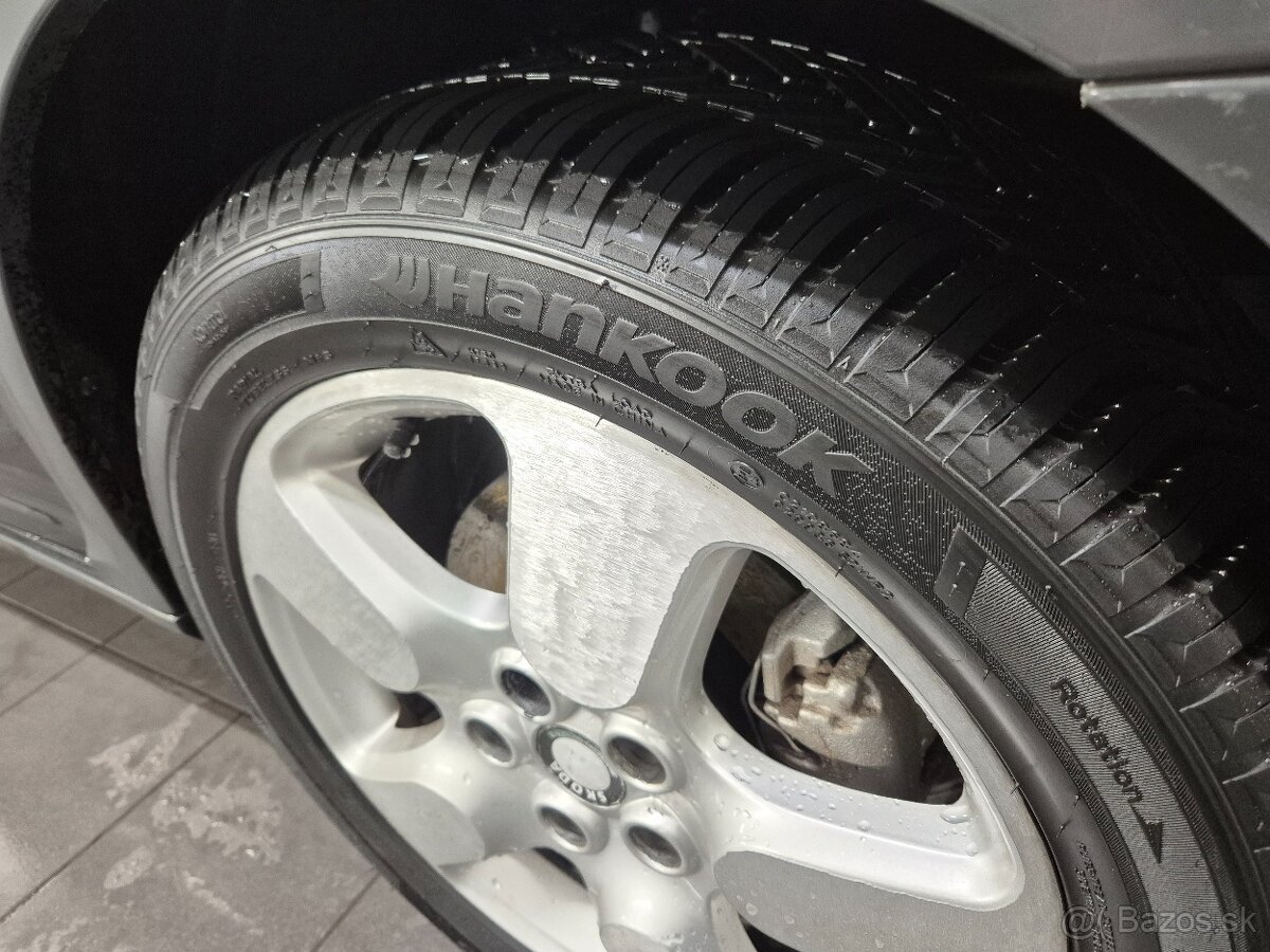 Škoda Octavia Scout - 9