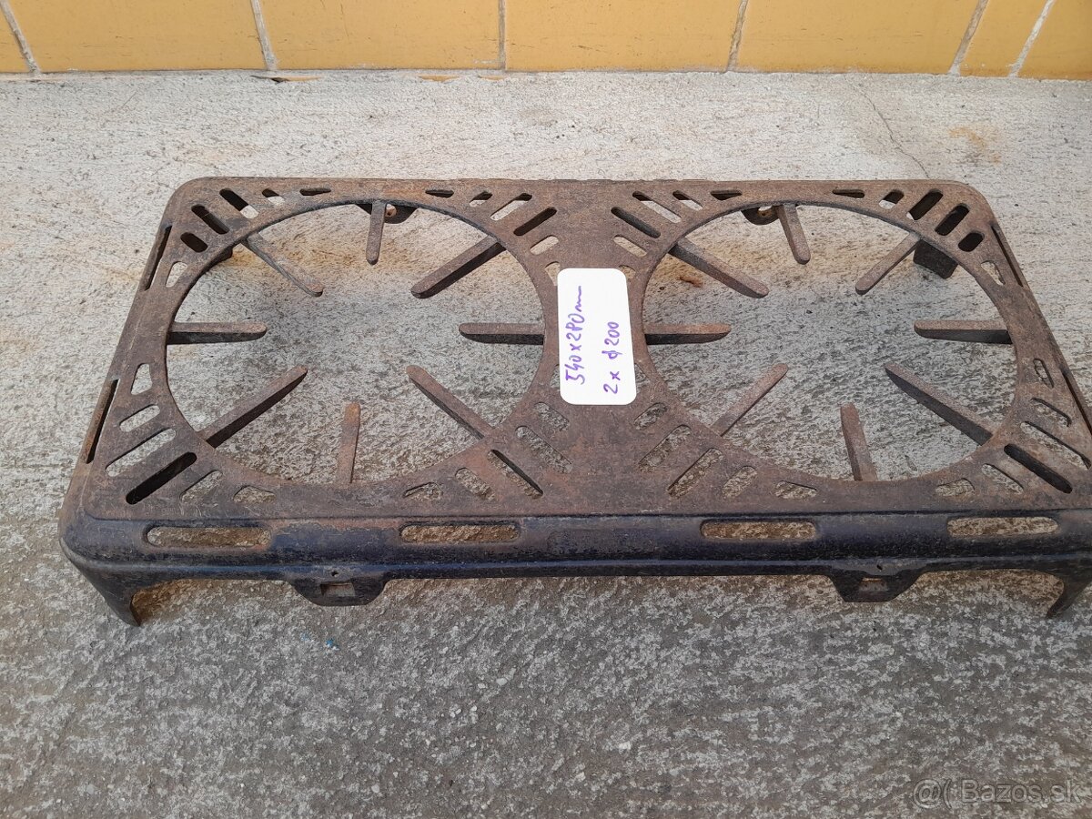 Liatinový stojan na slnečník-dáždnik. - 9