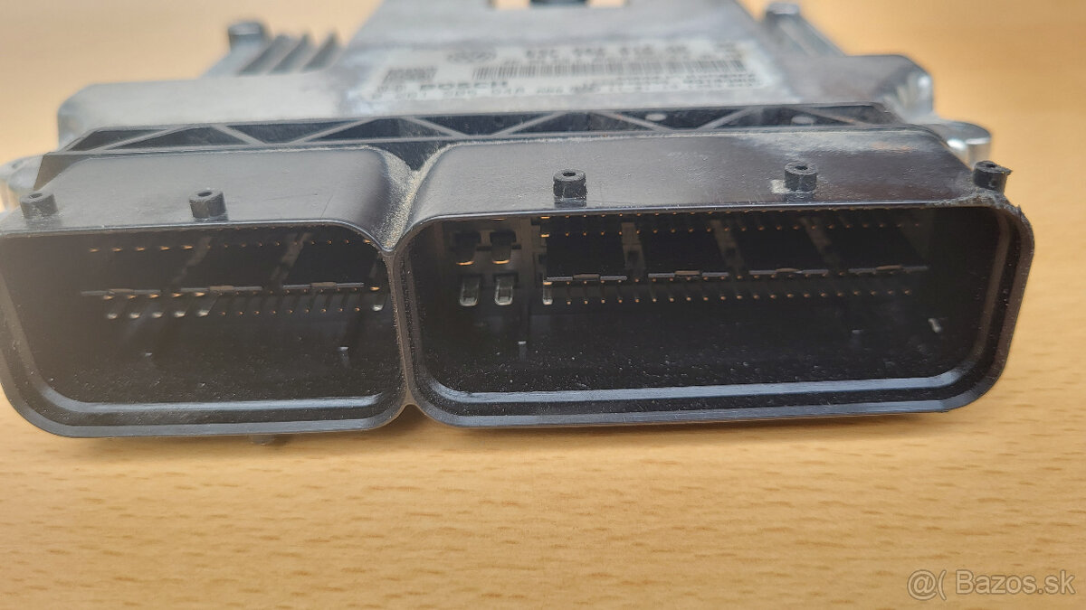 Predam riadiacu jednotku motora 1,4 TSi- 90 kW- CAXA - 9