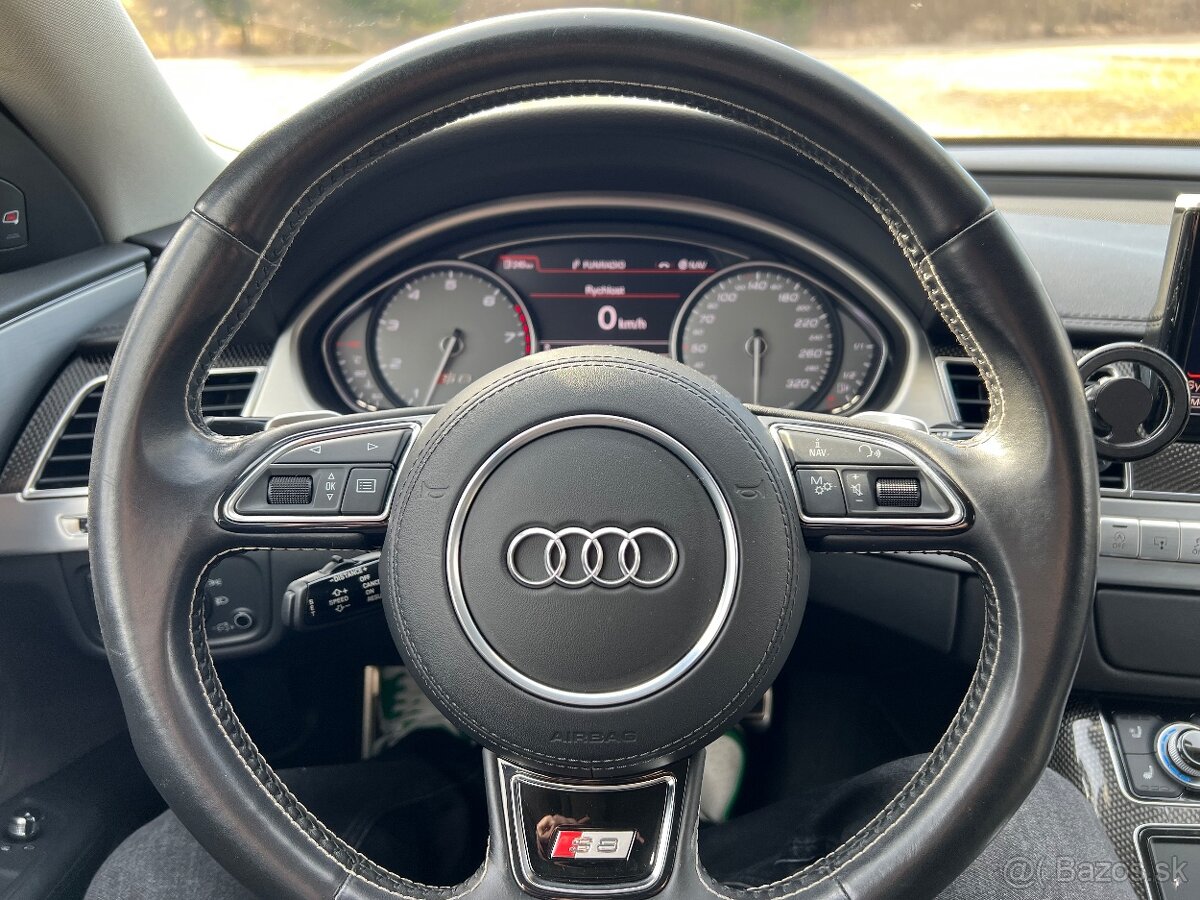 Audi s8 - 9