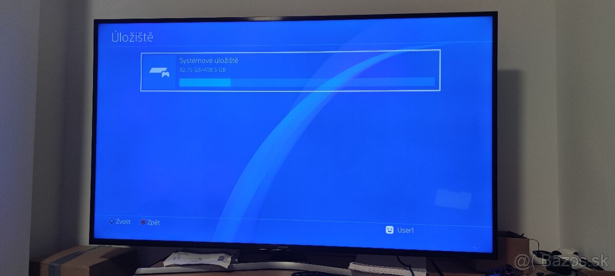 PS4 500GB + ovládač + 2x hra - 9