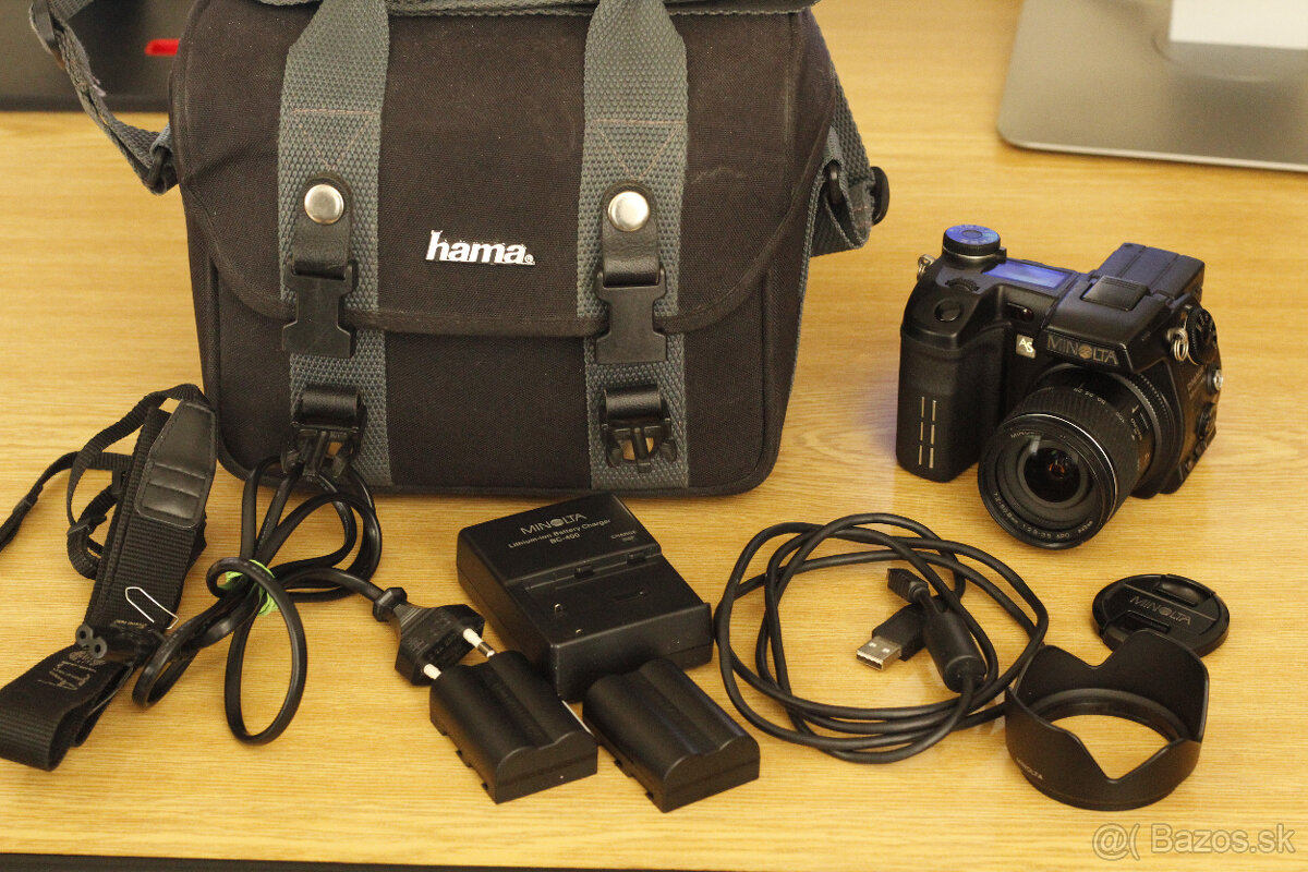 Minolta DiMAGE A1 - 9