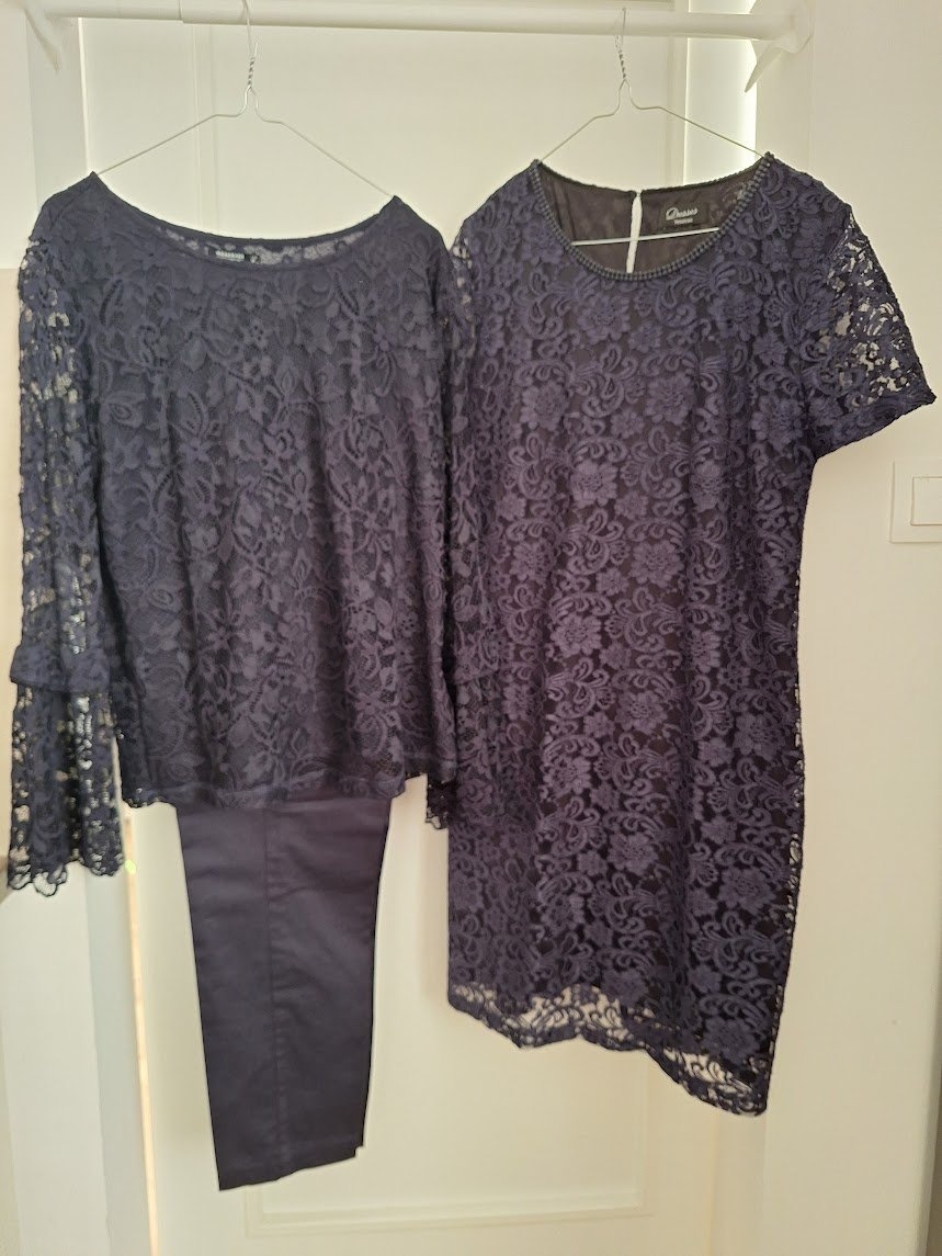 Dámske modré čipkované šaty, topy, nohavice - 9