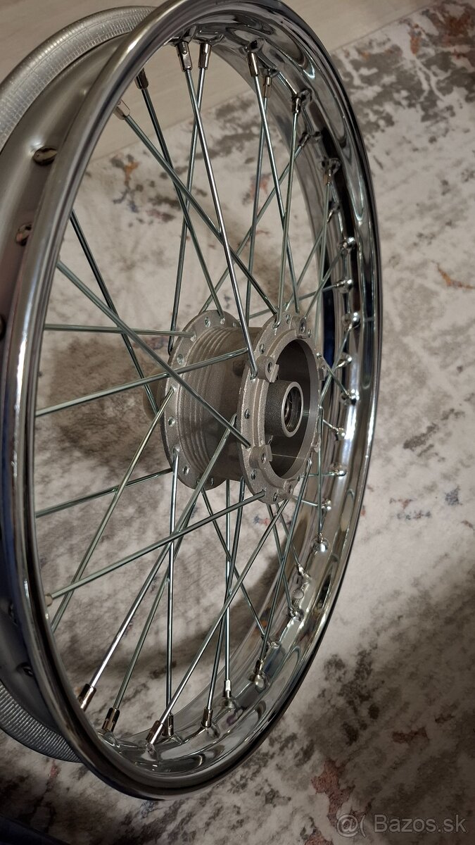 BABETTA,STADION kolesa s bielym lemom 19 palcové - 9