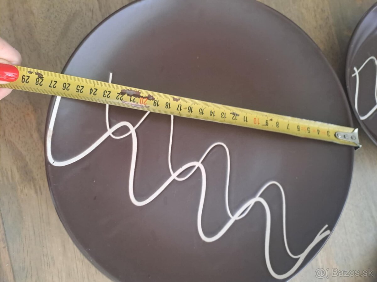 Dizajnové hnedé a modré taniere - 9