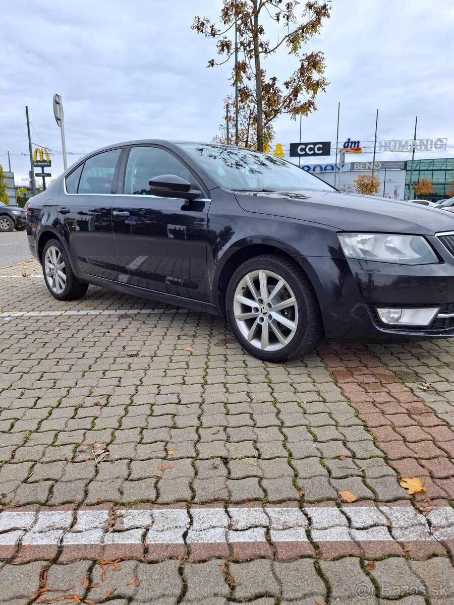 ŠKODA OCTAVIA III - 9