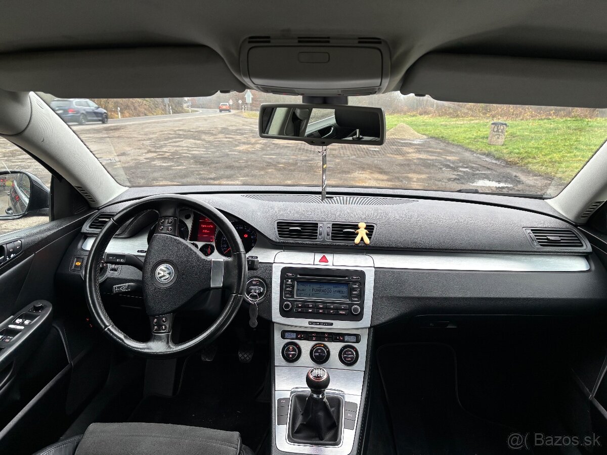 Volkswagen Passat b6 2.0 TDI - 9