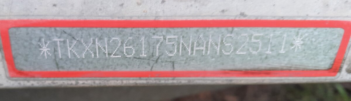 Prívesný vozík - 9